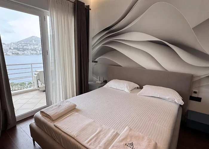 Safari Sarandë