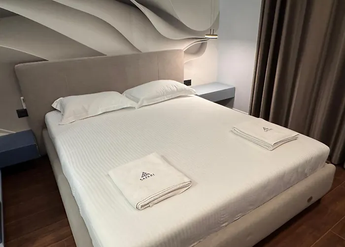 Hotel Safari Sarandë